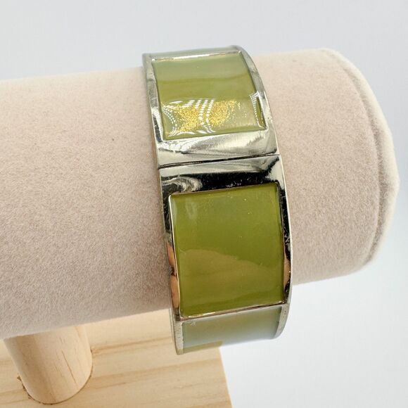 Vintage Enamel Bangle Bracelet Olive Green Silver Tone MCM Geometric Mod Retro - Picture 6 of 9